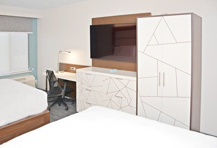 فندق Four Points By Sheraton Fayetteville Fort Liberty