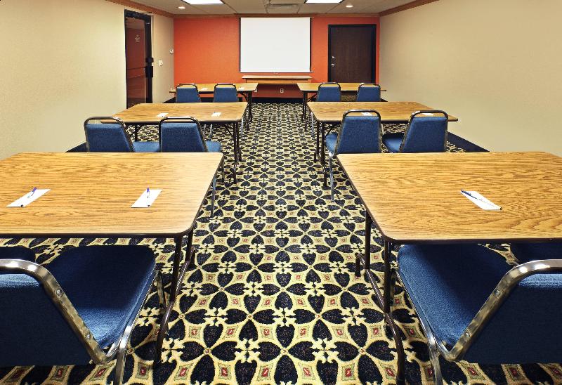 هتل Holiday Inn Express & Suites Fayetteville University Of Arkansas Area, An Ihg