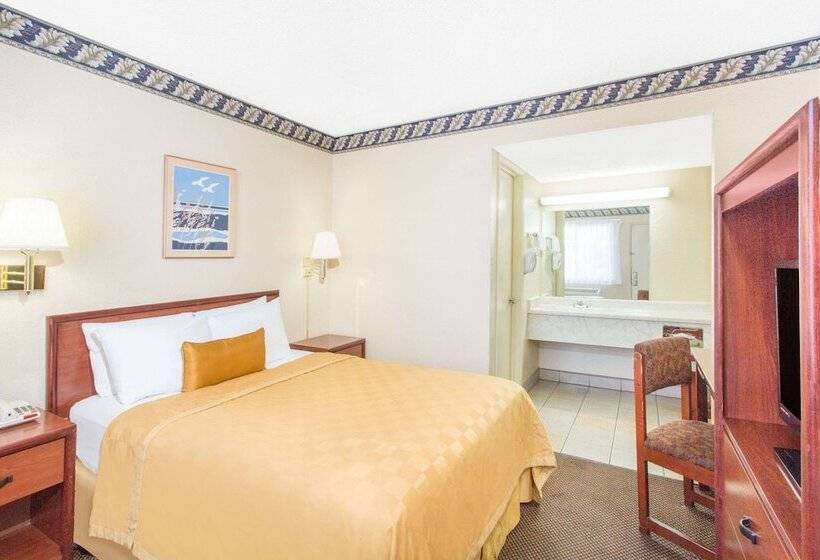 ホテル Knights Inn Madera