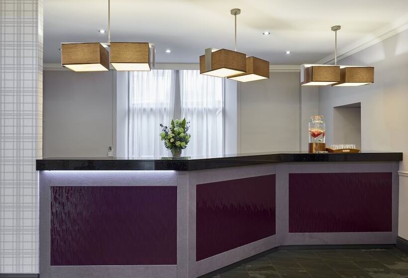 호텔 Leonardo Edinburgh City