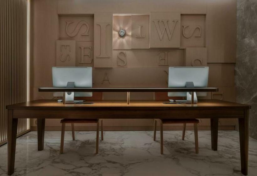 Mövenpick Hotel Istanbul Bosphorus