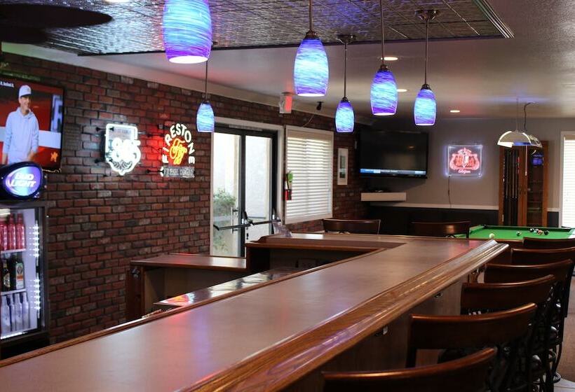 ホテル O'cairns Inn And Suites
