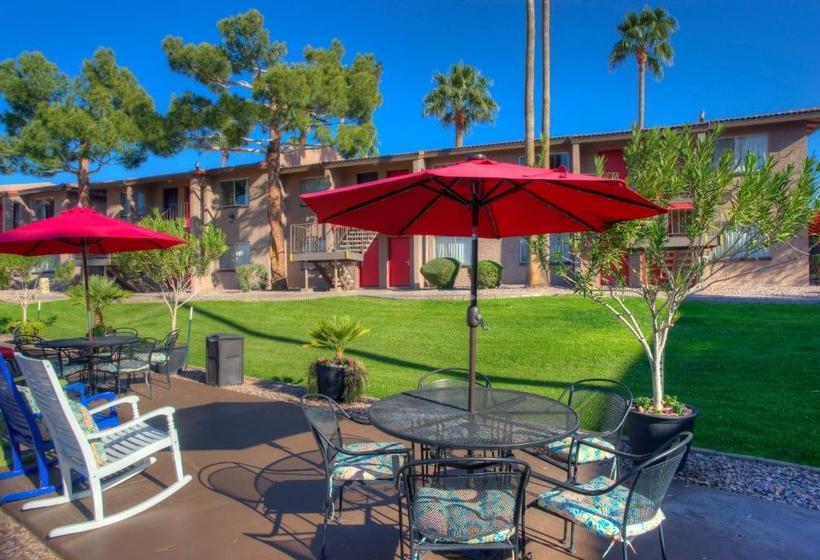 هتل Scottsdale Park Suites