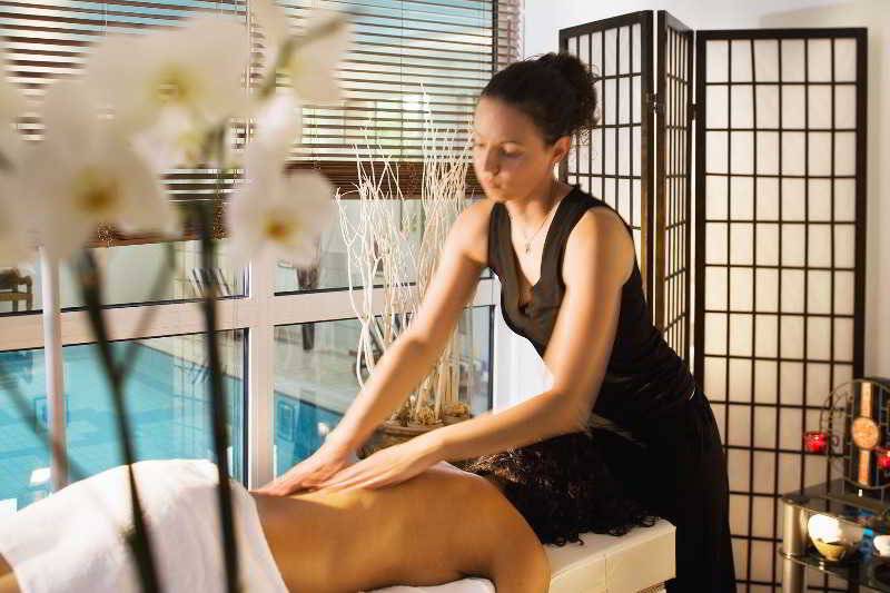 هتل Hôtel Château De L Ile