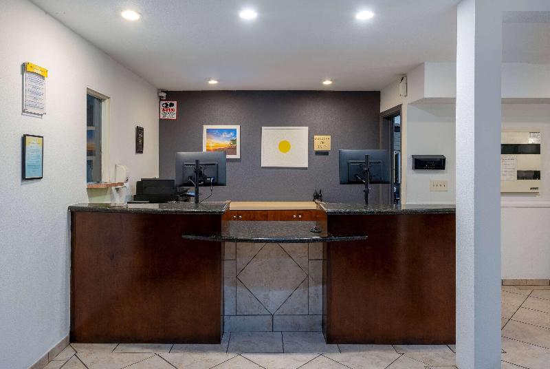 فندق على الطريق Days Inn By Wyndham Encinitas Moonlight Beach