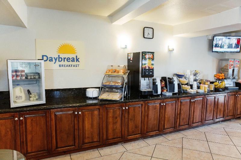 فندق على الطريق Days Inn By Wyndham Encinitas Moonlight Beach