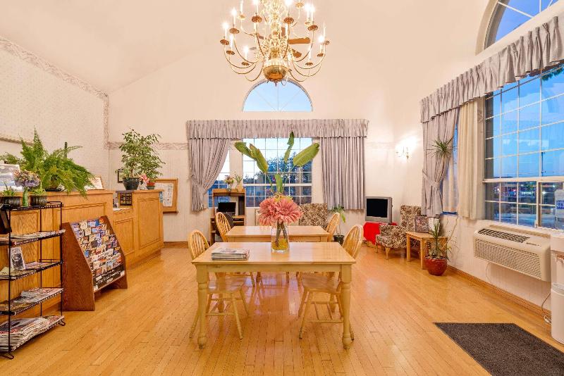 モーテル Super 8 By Wyndham Auburn