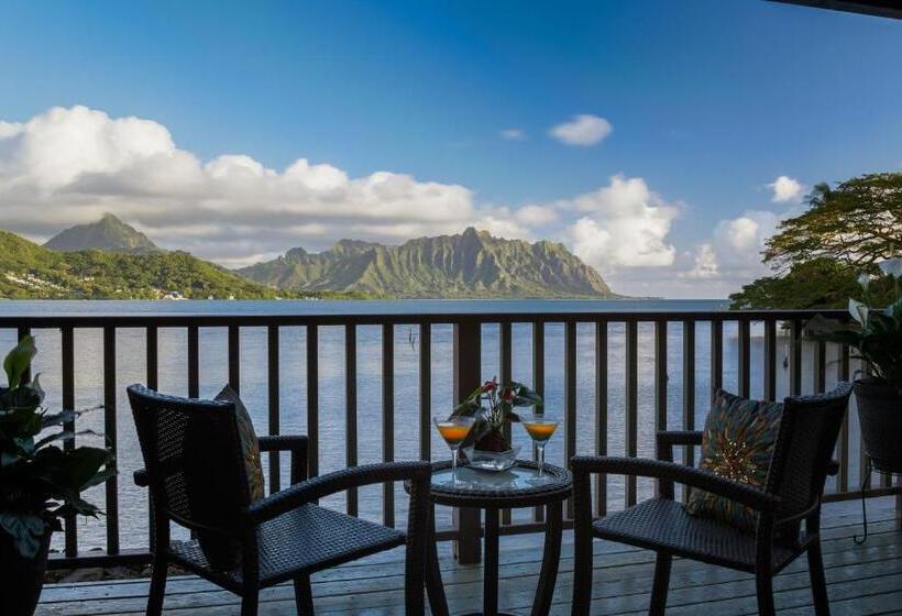 Paradise Bay Resort