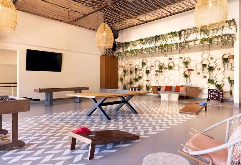 Virgin Hotels Las Vegas By Suiteness