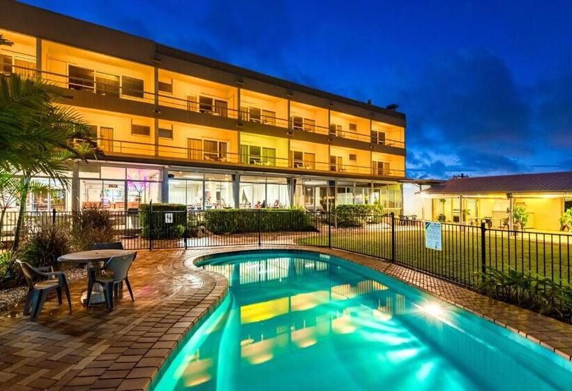 Camelot Motel