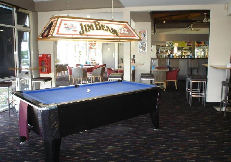 فندق Argosy Motor Inn