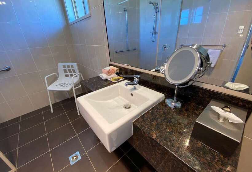 فندق Best Western Plus All Settlers Motor Inn