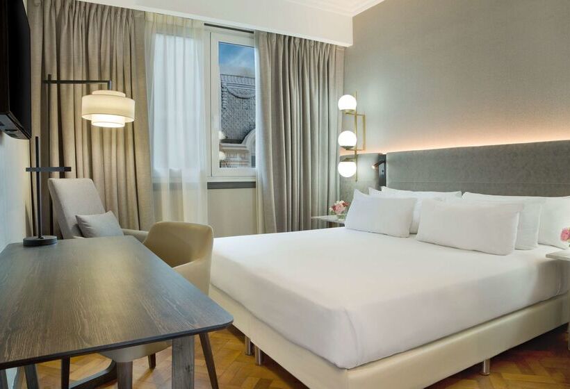 هتل NH Collection Buenos Aires Crillon