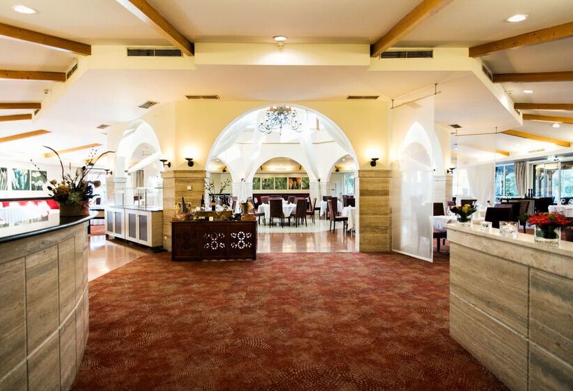 Rogner Hotel Tirana