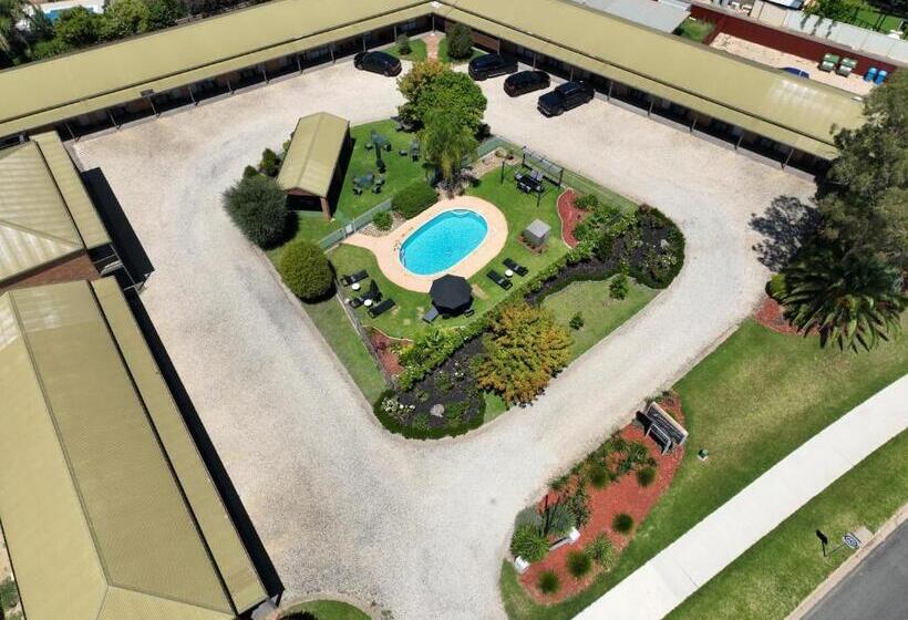 호텔 Statesman Motor Inn