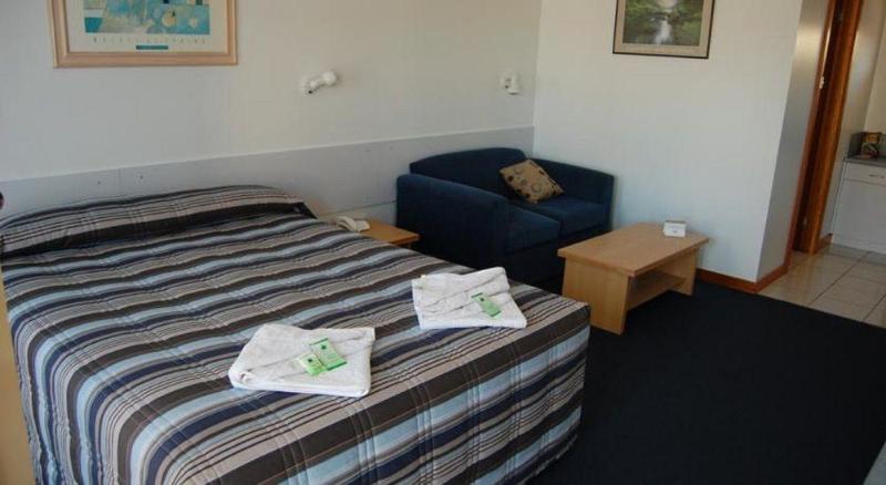 Seasonal South Motel & Function Centre