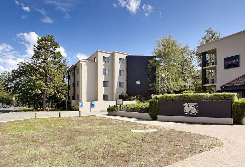 Astra Apartments   The Griffin