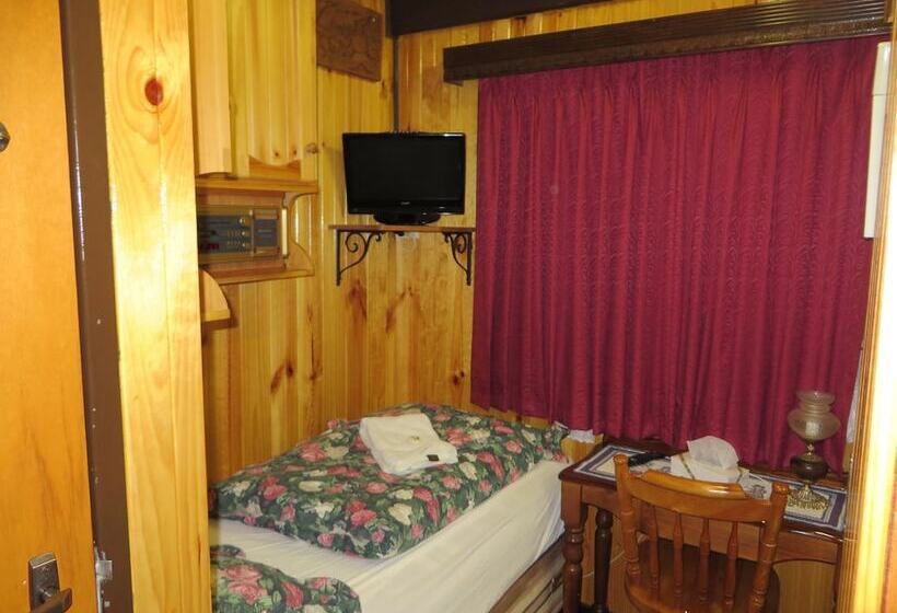 ホテル Karelia Alpine Lodge