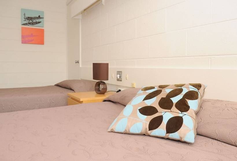 호텔 Peninsula Motor Inn