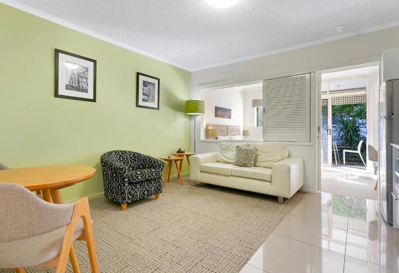 هتل Quest On Story Bridge