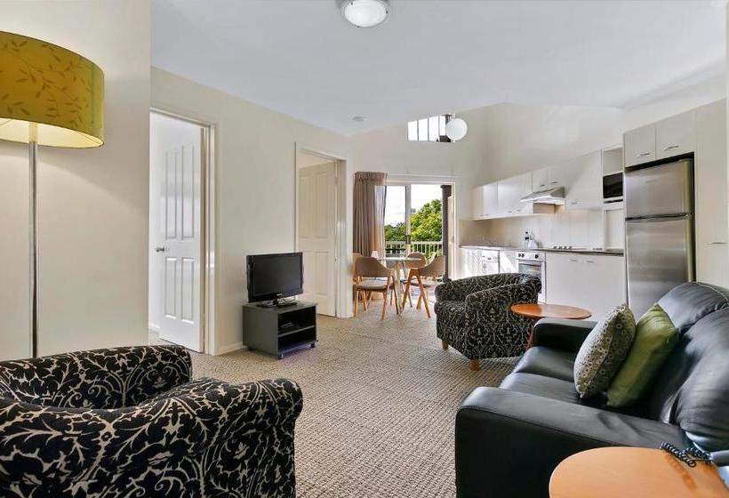 هتل Quest On Story Bridge