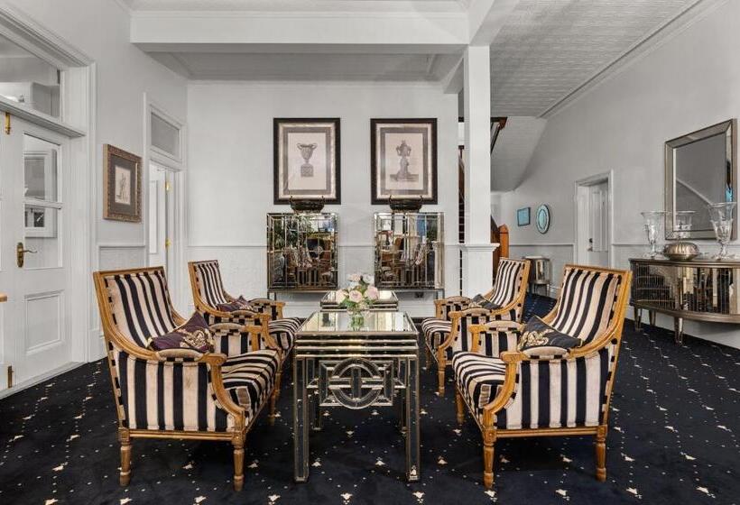 هتل The Convent Hunter Valley