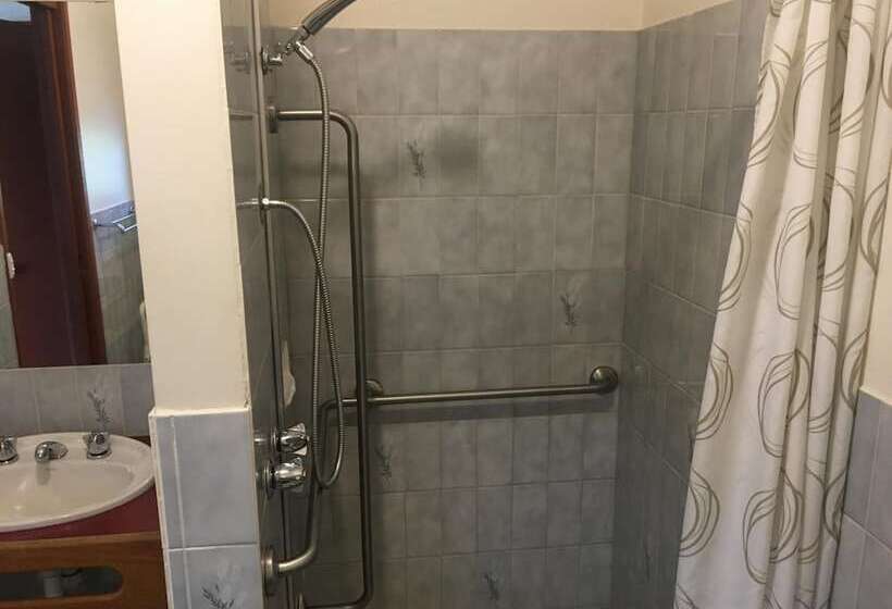 בית מלון כפרי Warragul Views Motor Inn