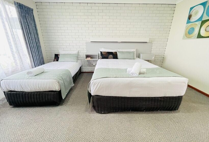 בית מלון כפרי Warragul Views Motor Inn