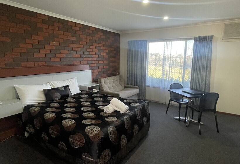 בית מלון כפרי Warragul Views Motor Inn