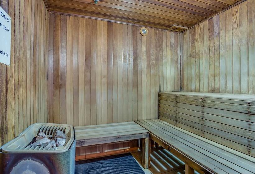 אתר נופש Breakfree Moroccan