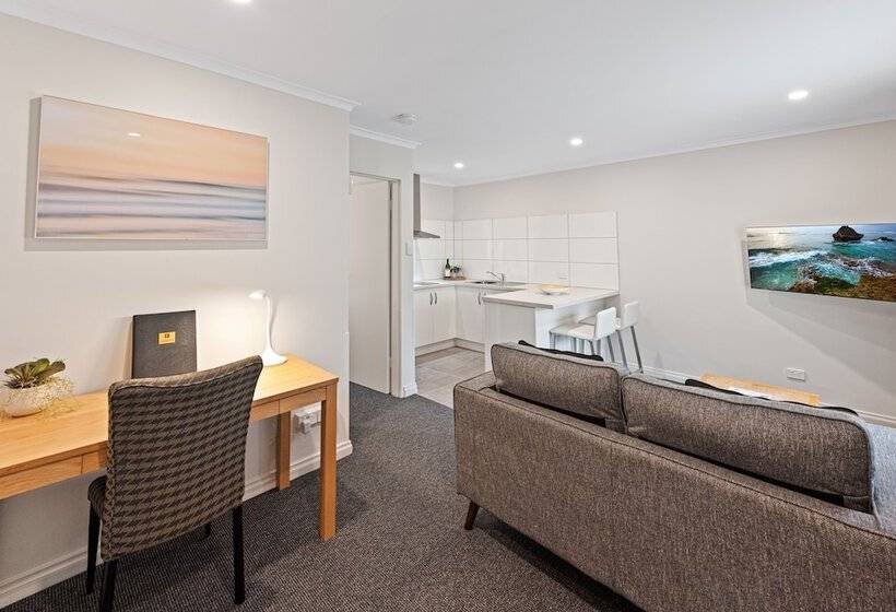 מוטל Fawkner Executive Suites & Serviced Apartments