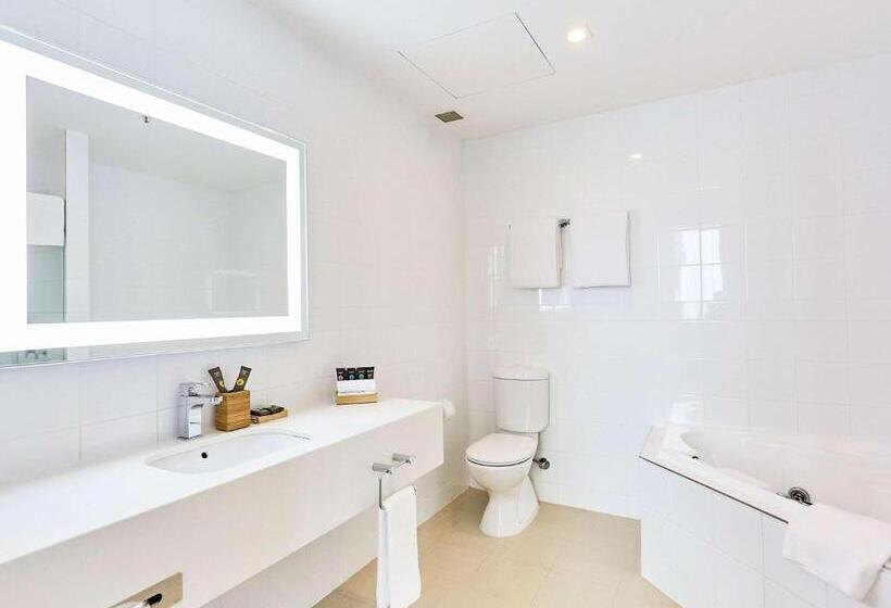 Novotel Melbourne Glen Waverley