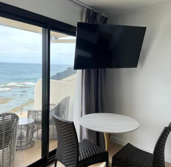 Ocean Front Motel