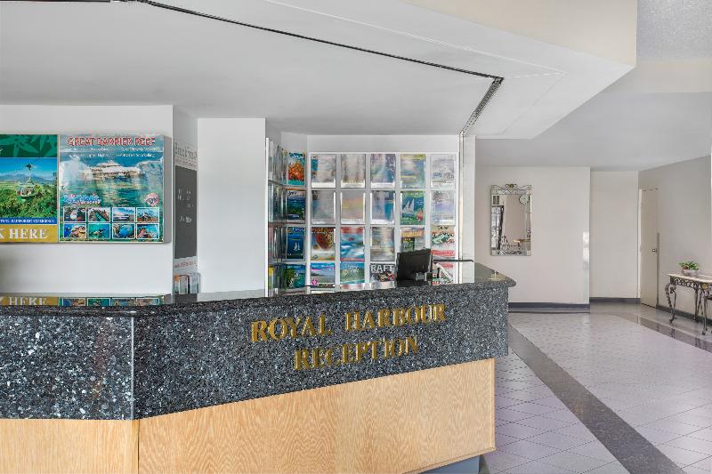 فندق Breakfree Royal Harbour