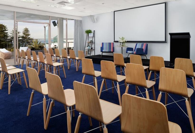 ホテル Rydges Cronulla Beachside