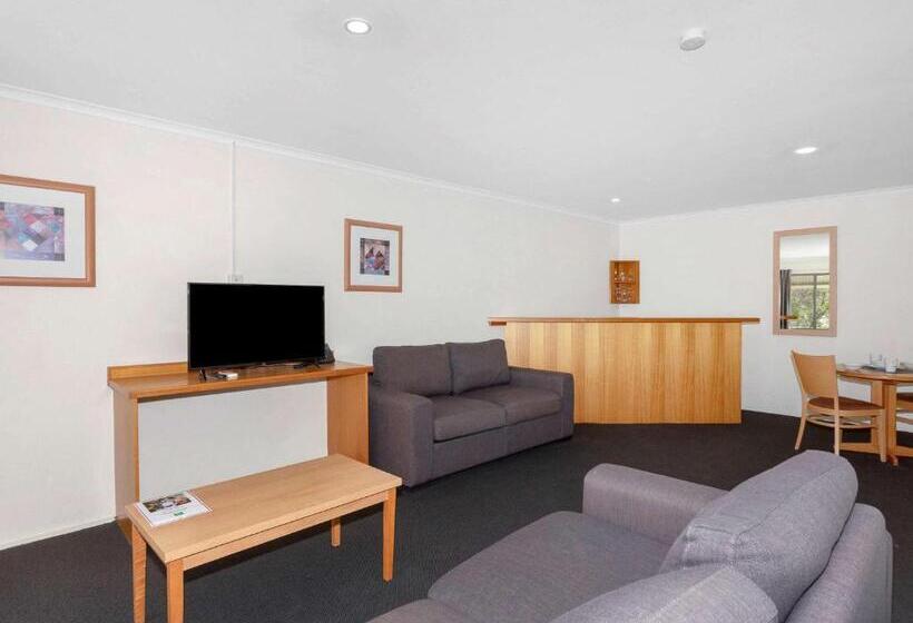 استراحتگاه Ibis Styles Canberra Eaglehawk