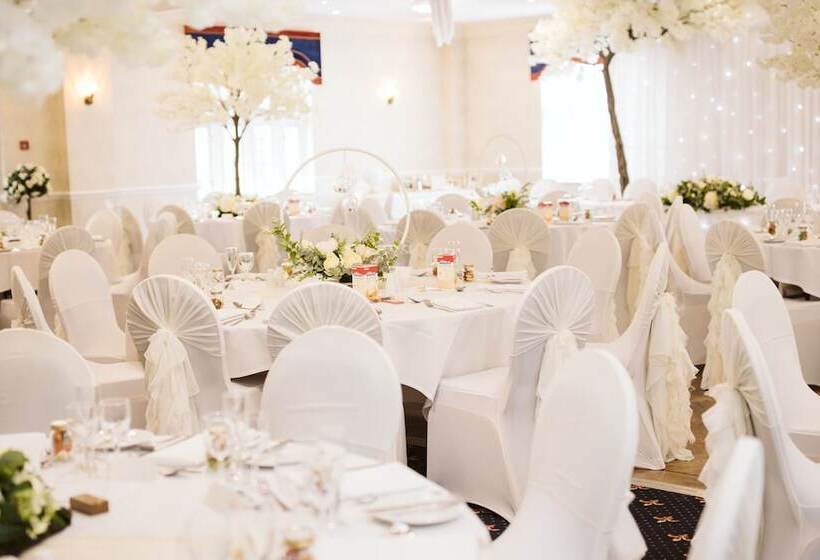 호텔 Rogerthorpe Manor