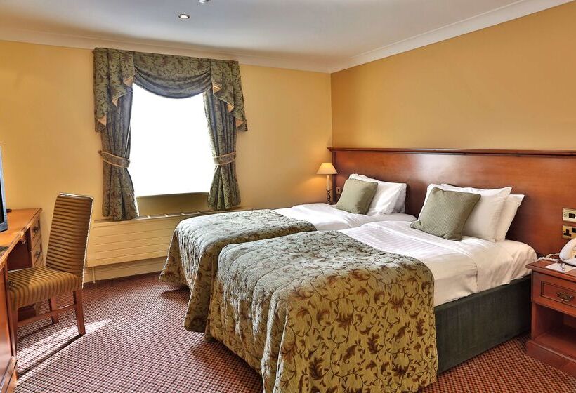 هتل Best Western Premier Yew Lodge East Midlands Airport