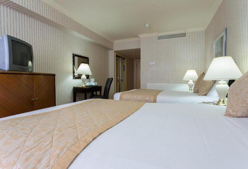 Britannia Country House Hotel & Spa