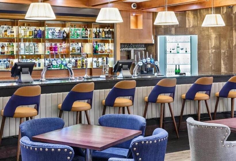 Delta Hotels By Marriott Cheltenham Chase