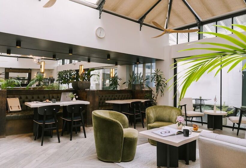 هتل Sonder Chelsea Green