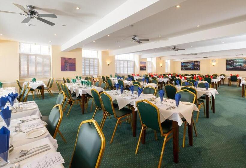 בית מלון כפרי The Crown