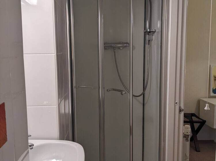 צימר Kersbrook Guest Accommodation