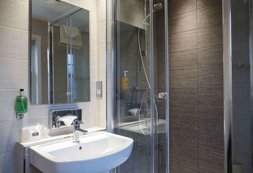 בית מלון כפרי Best Western Lichfield City Centre The George