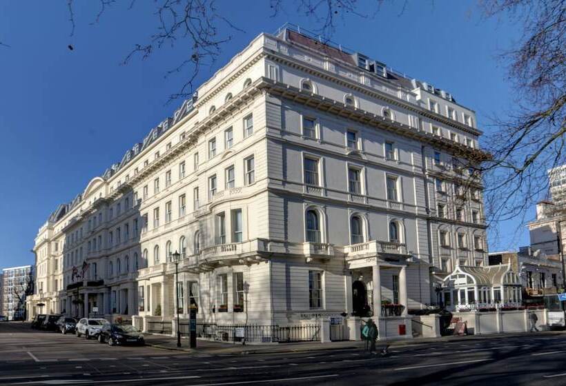 هتل Corus  Hyde Park