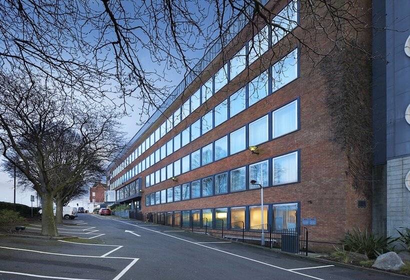 호텔 Crowne Plaza London Ealing, An Ihg