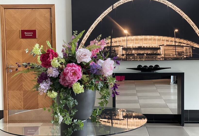 호텔 Crowne Plaza London Ealing, An Ihg