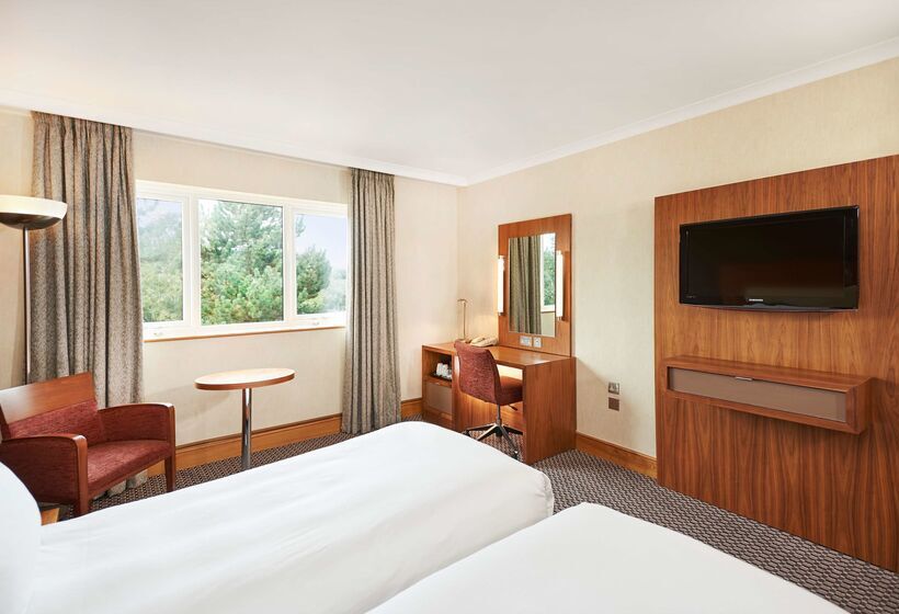 هتل Doubletree By Hilton Coventry