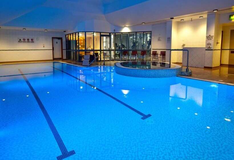 هتل Doubletree By Hilton Coventry