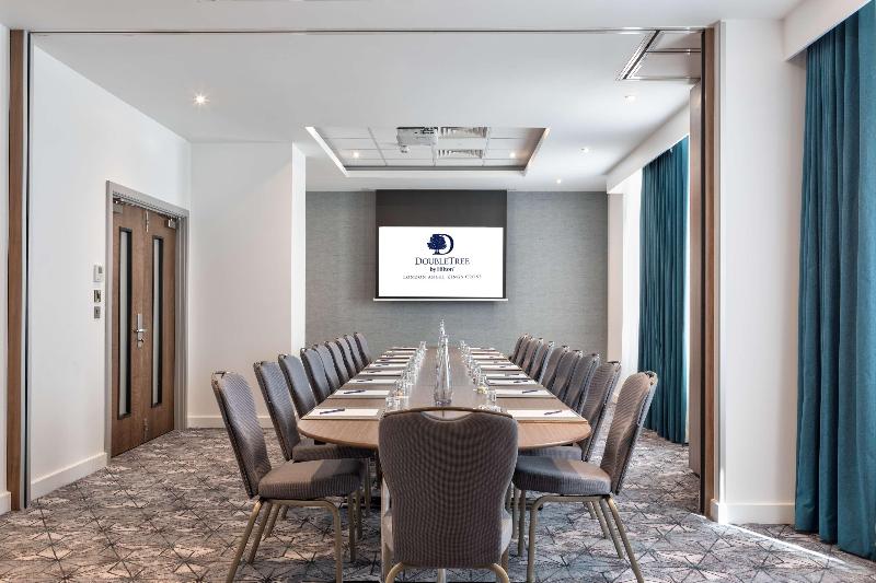בית מלון כפרי Doubletree By Hilton London Angel Kings Cross